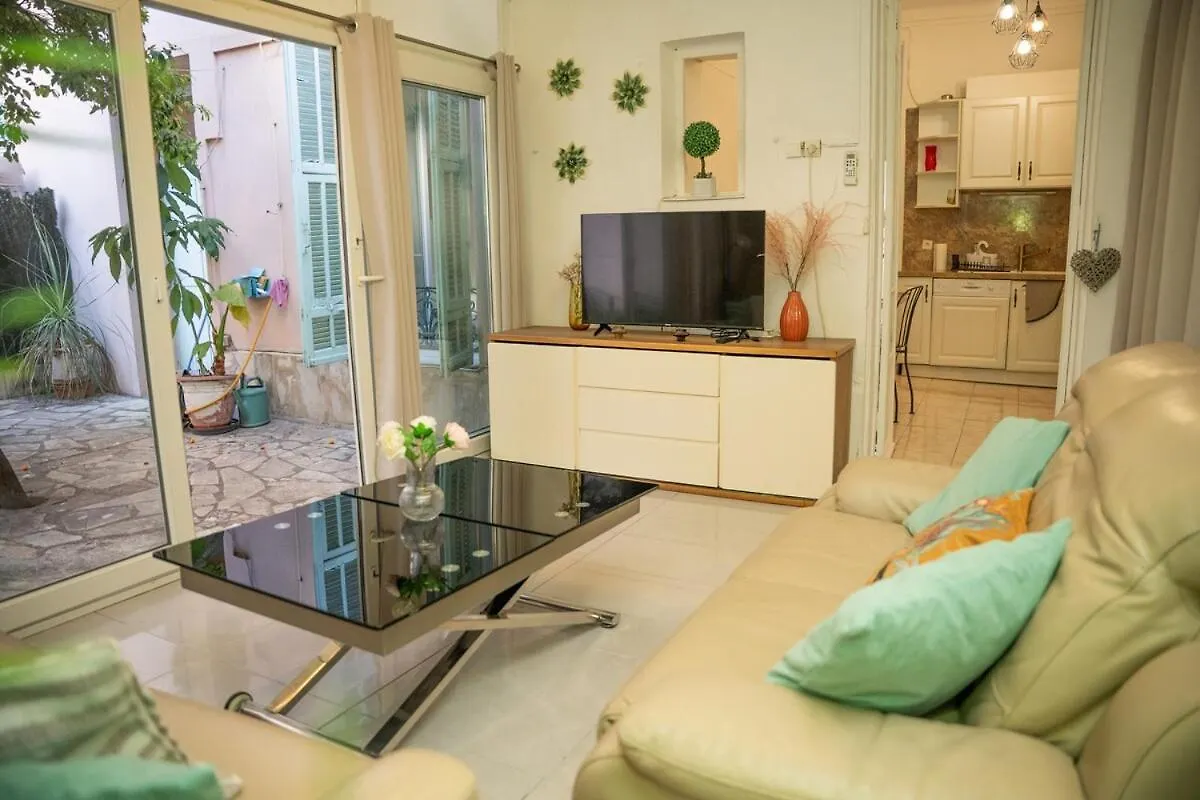 Charmant 4 Pieces - Cour Privative - Port De Nice France