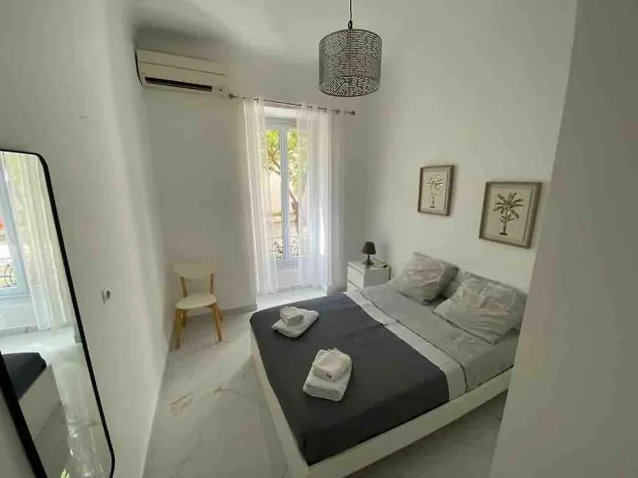 Apartment Charmant 4 Pieces - Cour Privative - Port De Nizza Frankreich